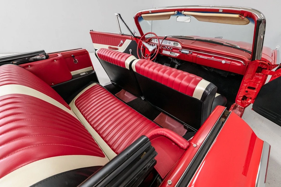 1960 Ford Galaxie 1st Gen - Image 23 of 31