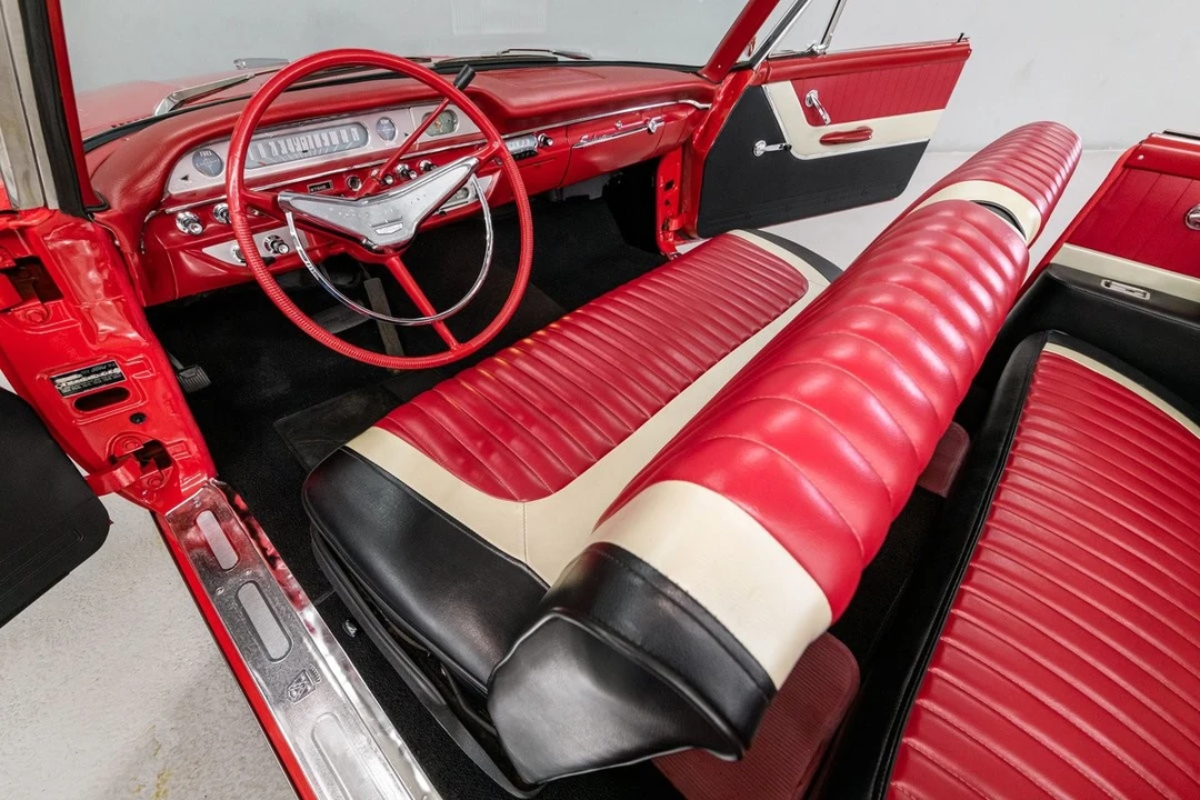 1960 Ford Galaxie 1st Gen - Image 30 of 31
