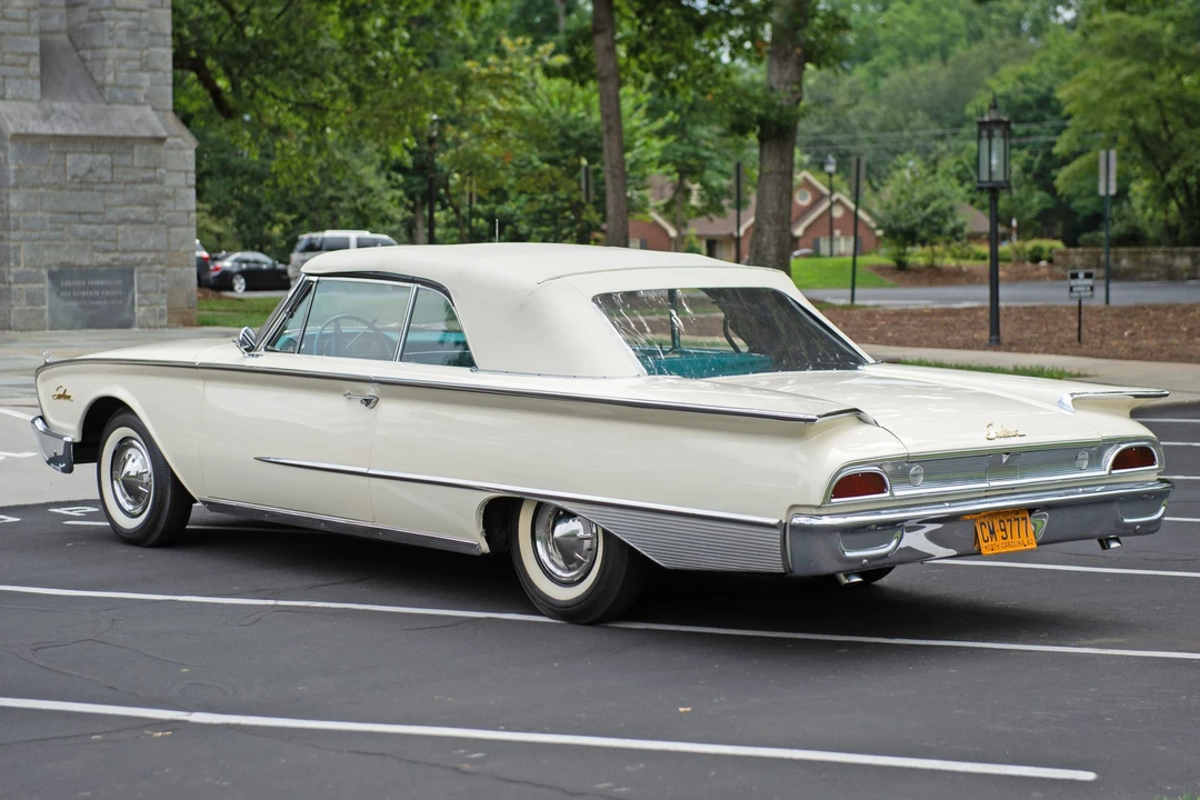 1960 Ford Galaxie 1st Gen - Image 6 of 31