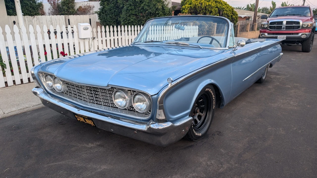 1960 Ford Galaxie 1st Gen - Image 15 of 19