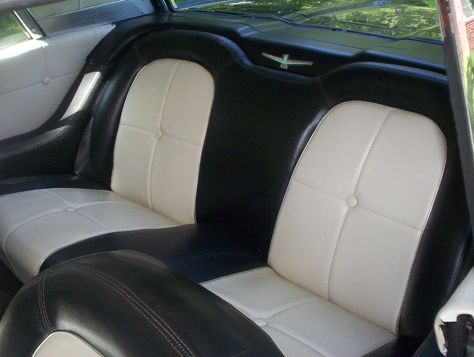 1960 Ford Thunderbird 2nd Gen - Image 13 of 13