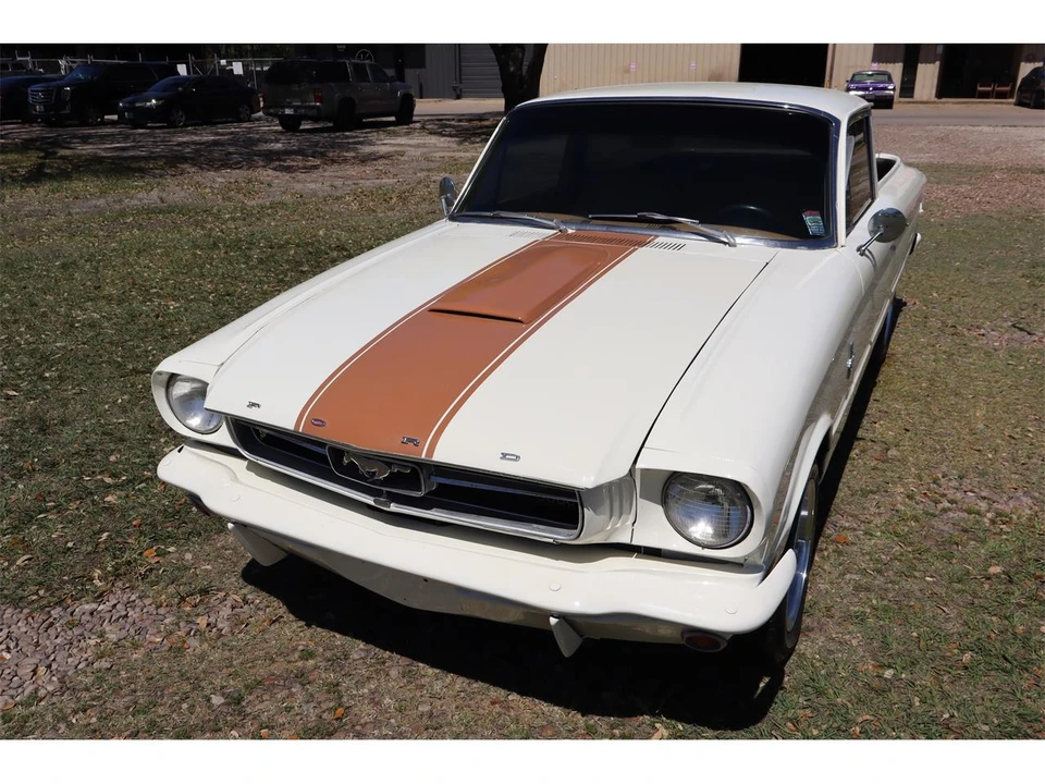 1960 Ford Ranchero 2nd Gen - Image 3 of 31