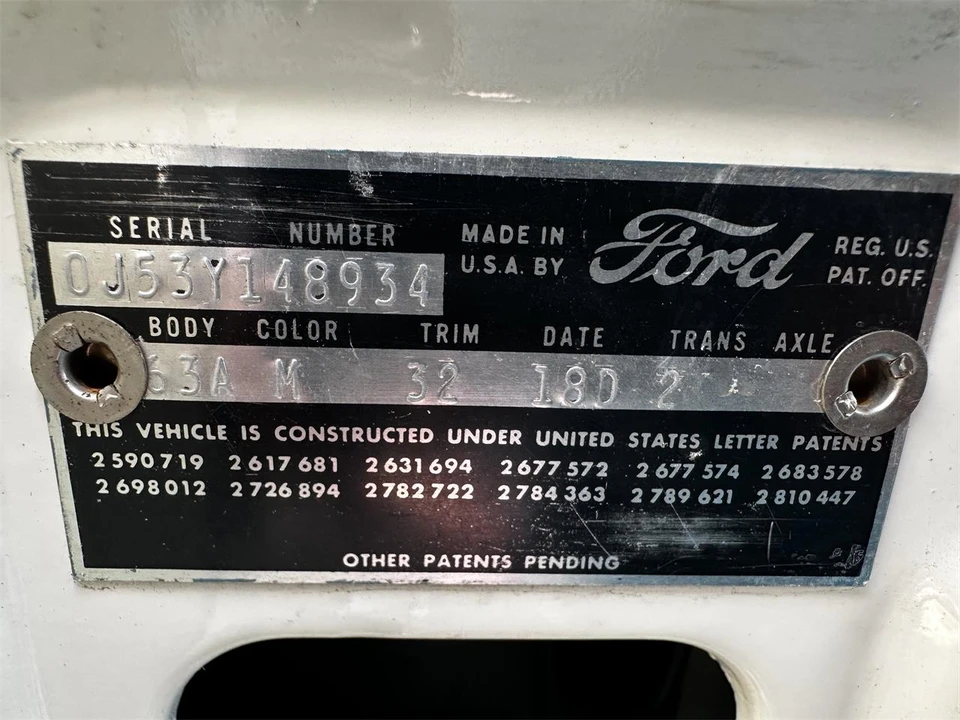 1960 Ford Galaxie 1st Gen - Image 25 of 31