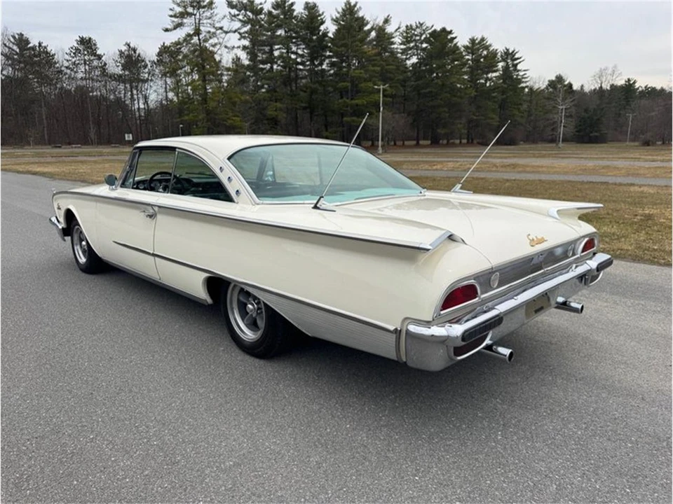 1960 Ford - Image 4 of 26