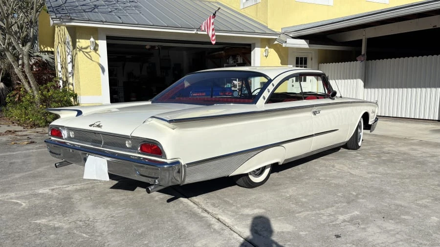 1960 Ford Galaxie 1st Gen - Image 10 of 25