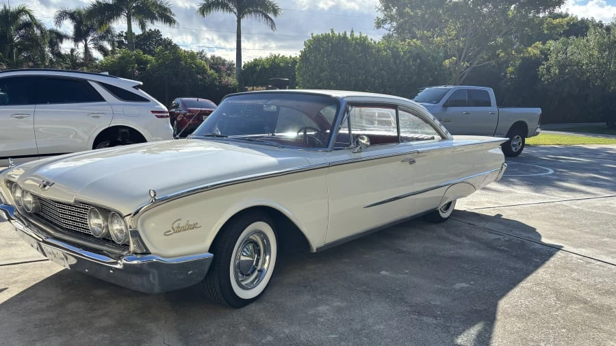 1960 Ford Galaxie 1st Gen - Image 8 of 25