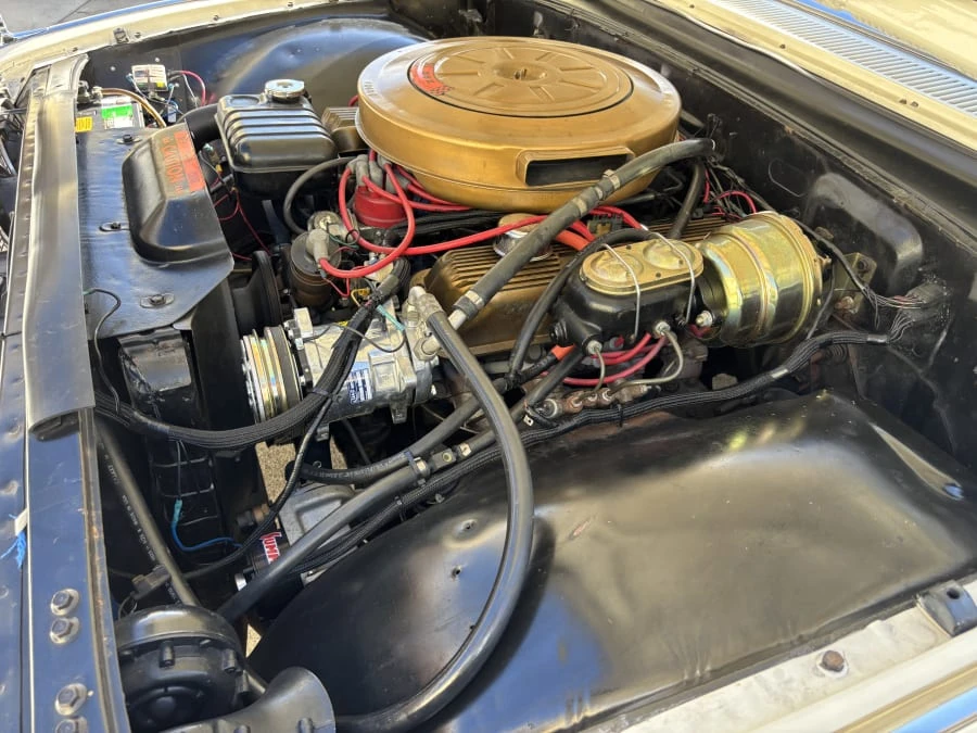 1960 Ford Galaxie 1st Gen - Image 22 of 25