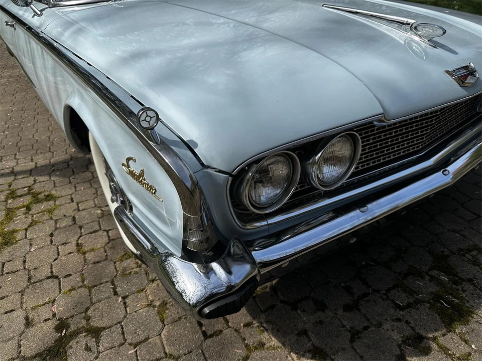 1960 Ford Galaxie 1st Gen - Image 10 of 31