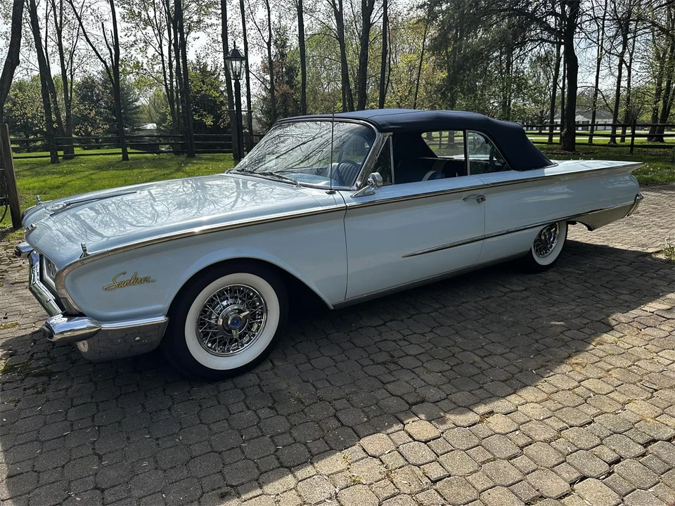 1960 Ford Galaxie 1st Gen - Image 17 of 31