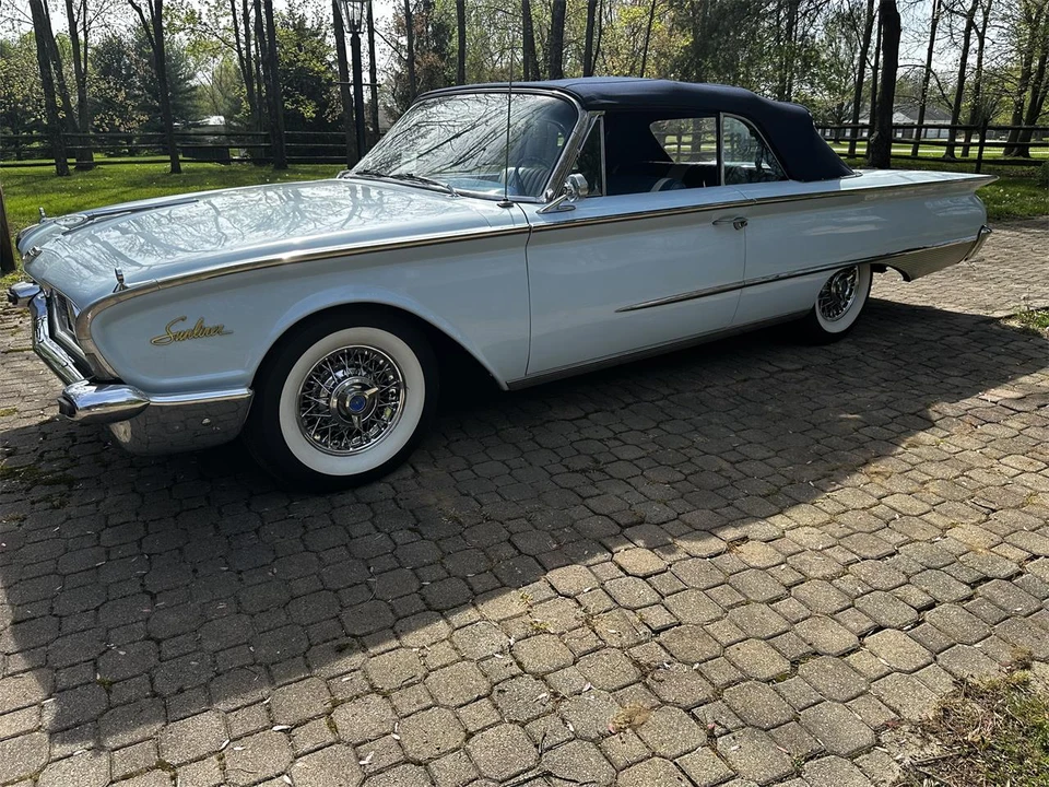 1960 Ford Galaxie 1st Gen - Image 18 of 31