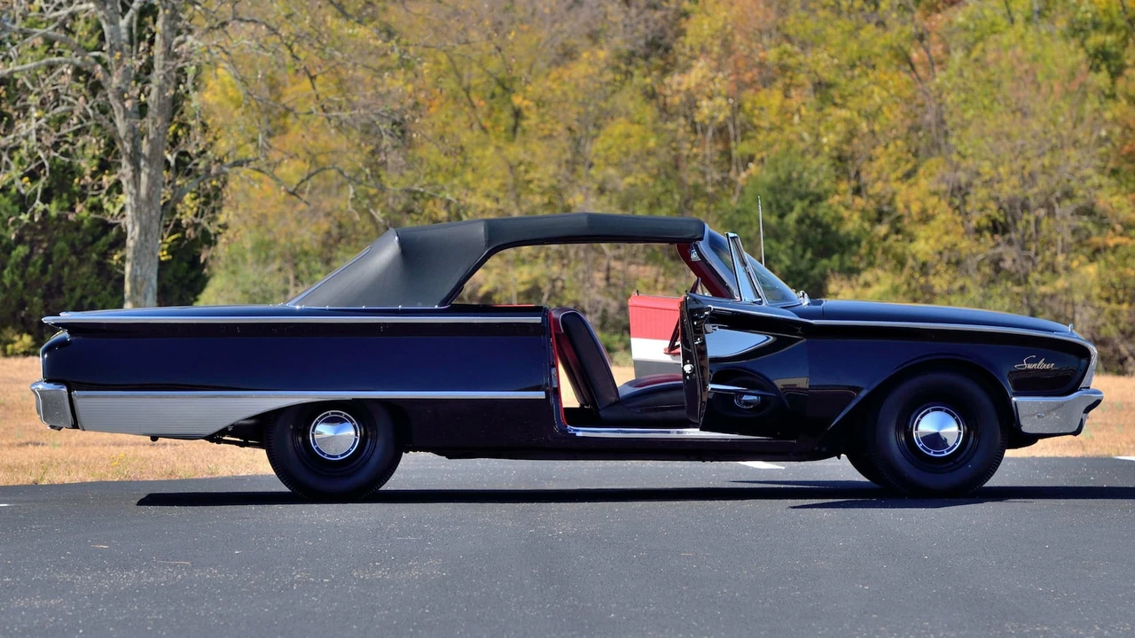 1960 Ford Galaxie 1st Gen - Image 2 of 31