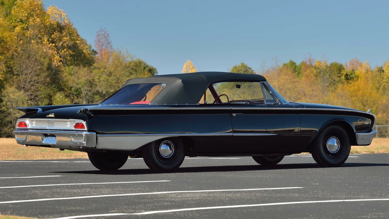 1960 Ford Galaxie 1st Gen - Image 3 of 31