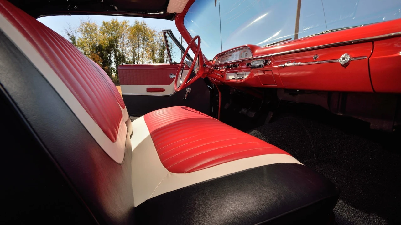 1960 Ford Galaxie 1st Gen - Image 5 of 31