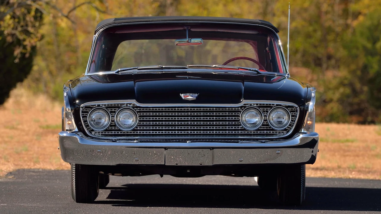 1960 Ford Galaxie 1st Gen - Image 14 of 31