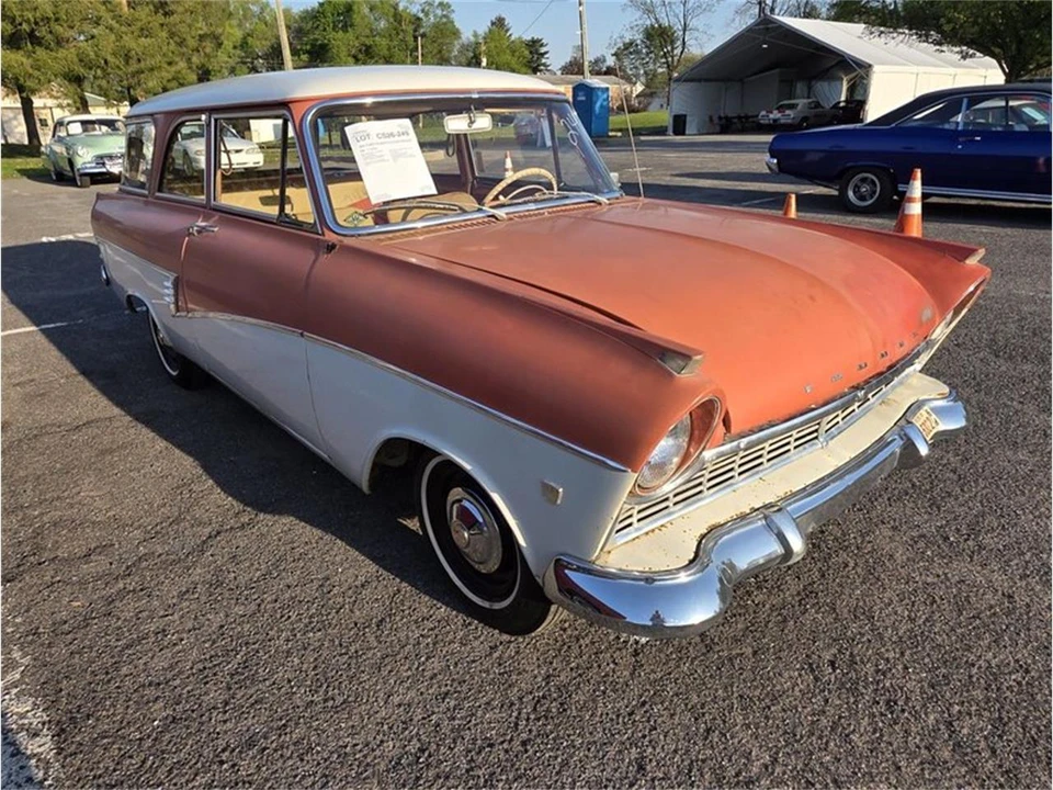 1960 Ford Taurus - Image 2 of 12