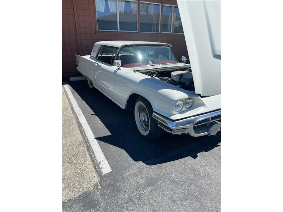 1960 Ford Thunderbird 2nd Gen - Image 3 of 8