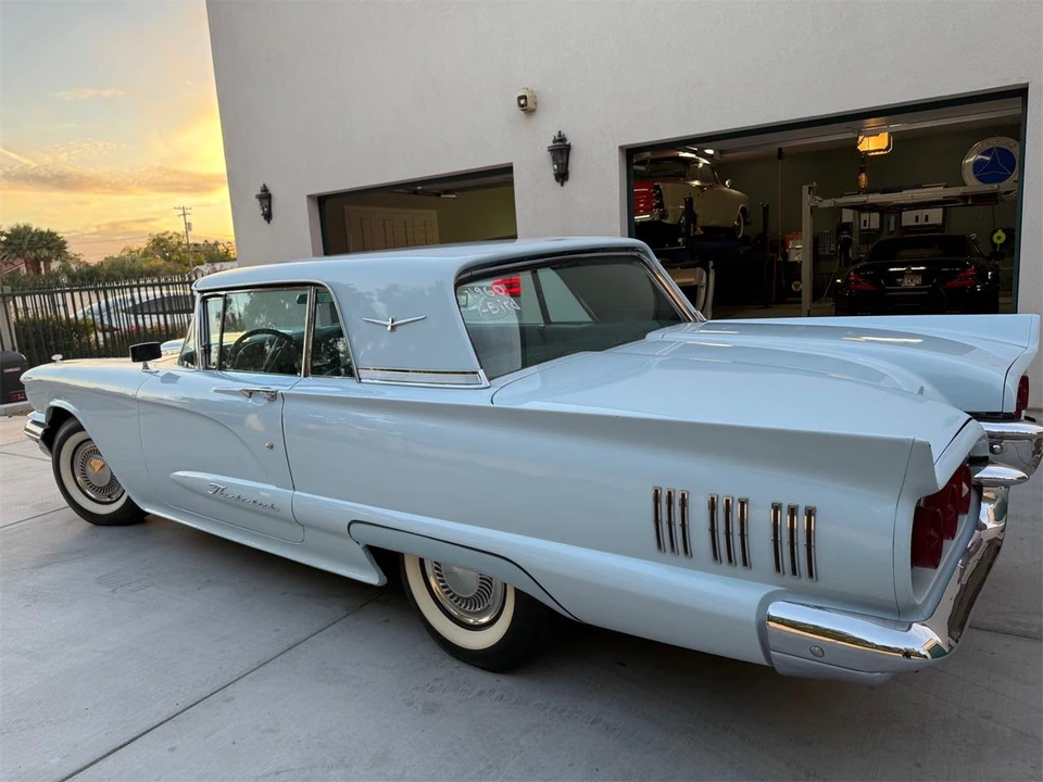 1960 Ford Thunderbird 2nd Gen - Image 5 of 18