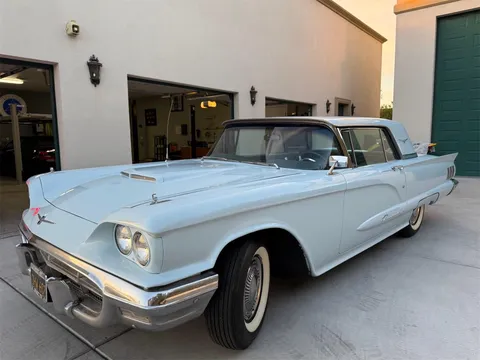 1960 Ford Thunderbird