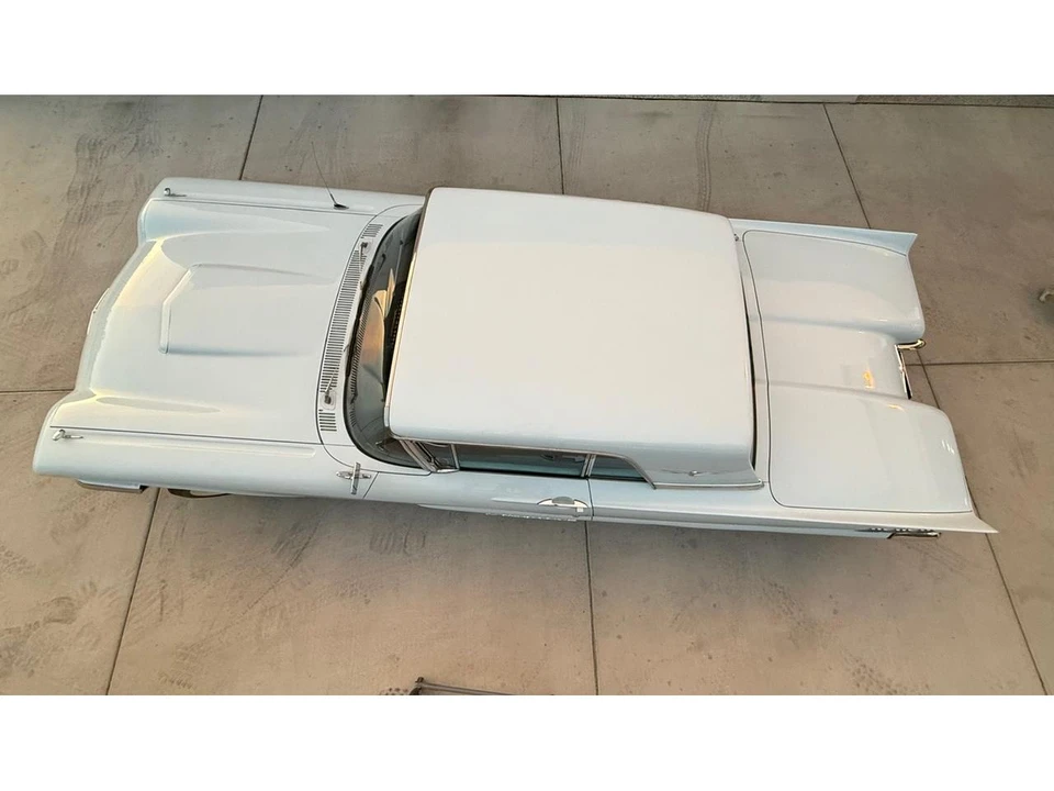 1960 Ford Thunderbird 2nd Gen - Image 6 of 18
