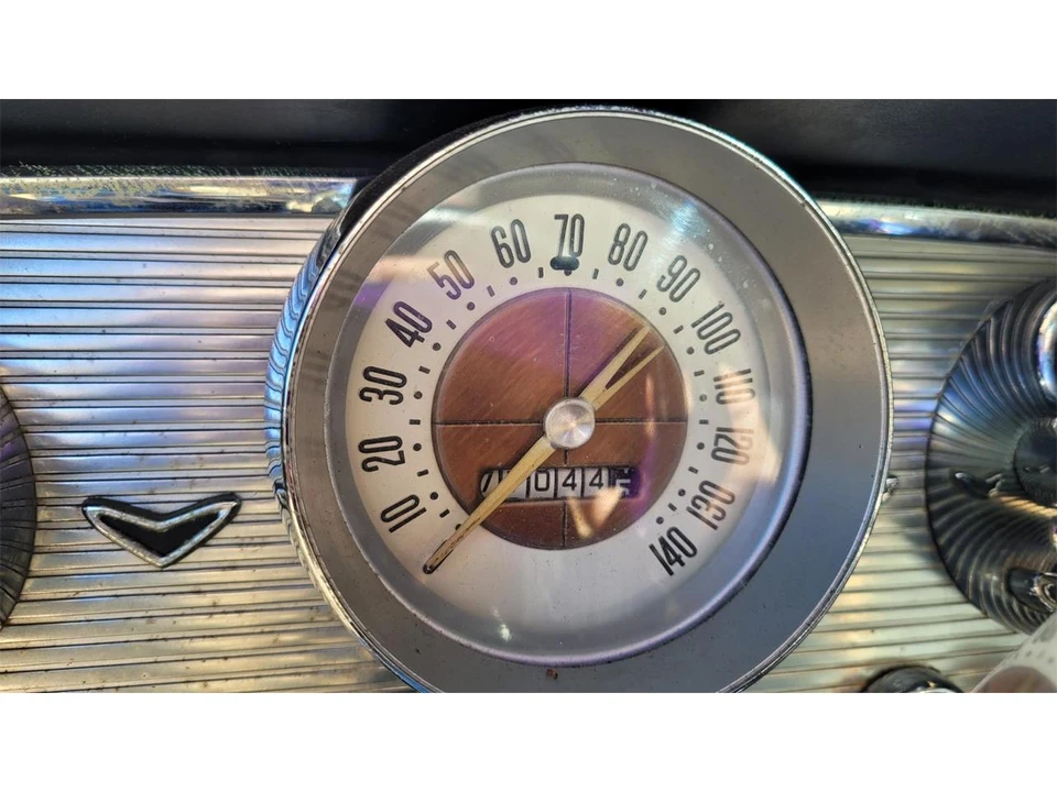 1960 Ford Thunderbird 2nd Gen - Image 17 of 31