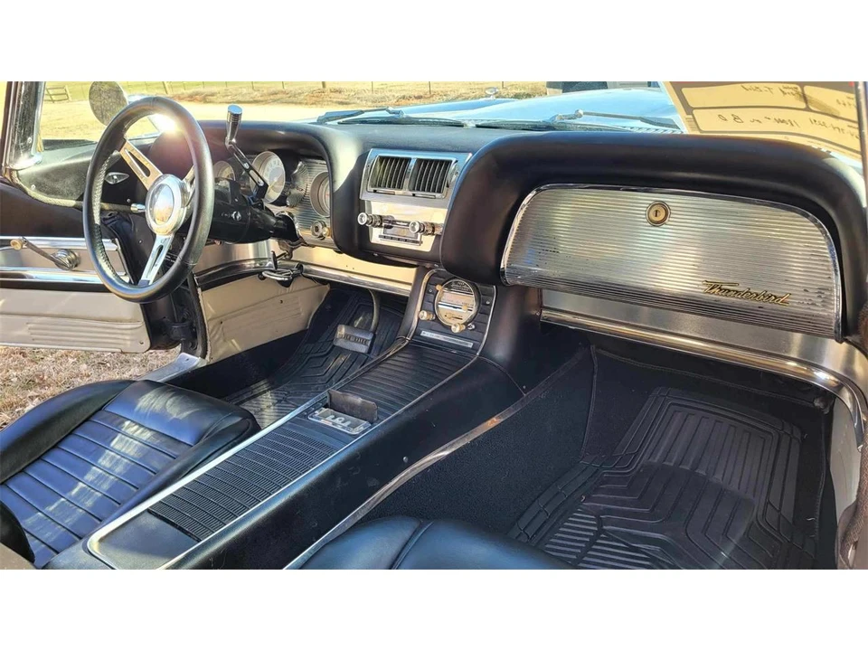 1960 Ford Thunderbird 2nd Gen - Image 20 of 31