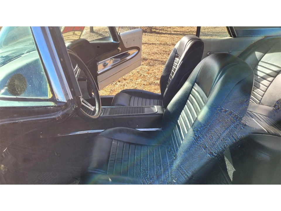 1960 Ford Thunderbird 2nd Gen - Image 11 of 31