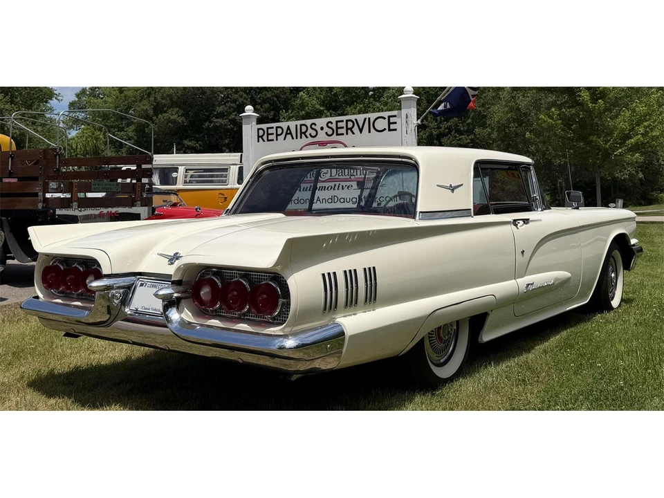1960 Ford Thunderbird 2nd Gen - Image 5 of 31