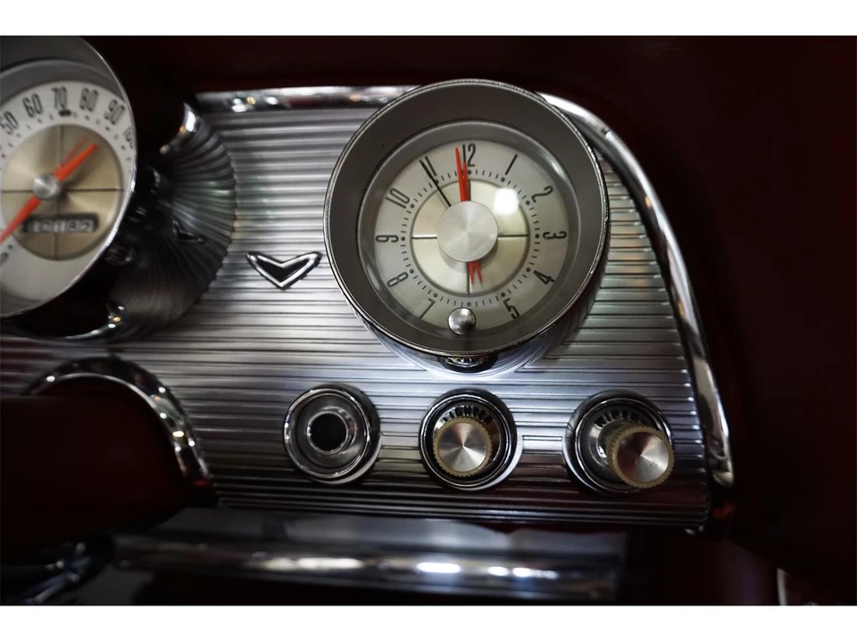 1960 Ford Thunderbird 2nd Gen - Image 17 of 31