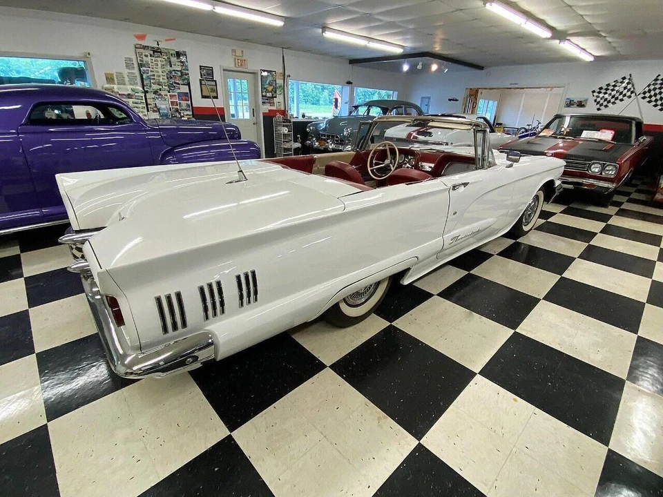1960 Ford Thunderbird 2nd Gen - Image 7 of 26