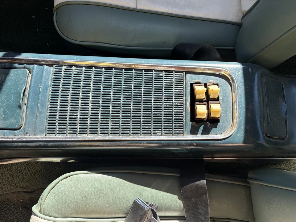 1960 Ford Thunderbird 2nd Gen - Image 10 of 15