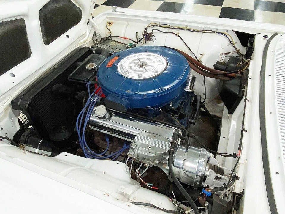 1960 Ford Thunderbird 2nd Gen - Image 11 of 26