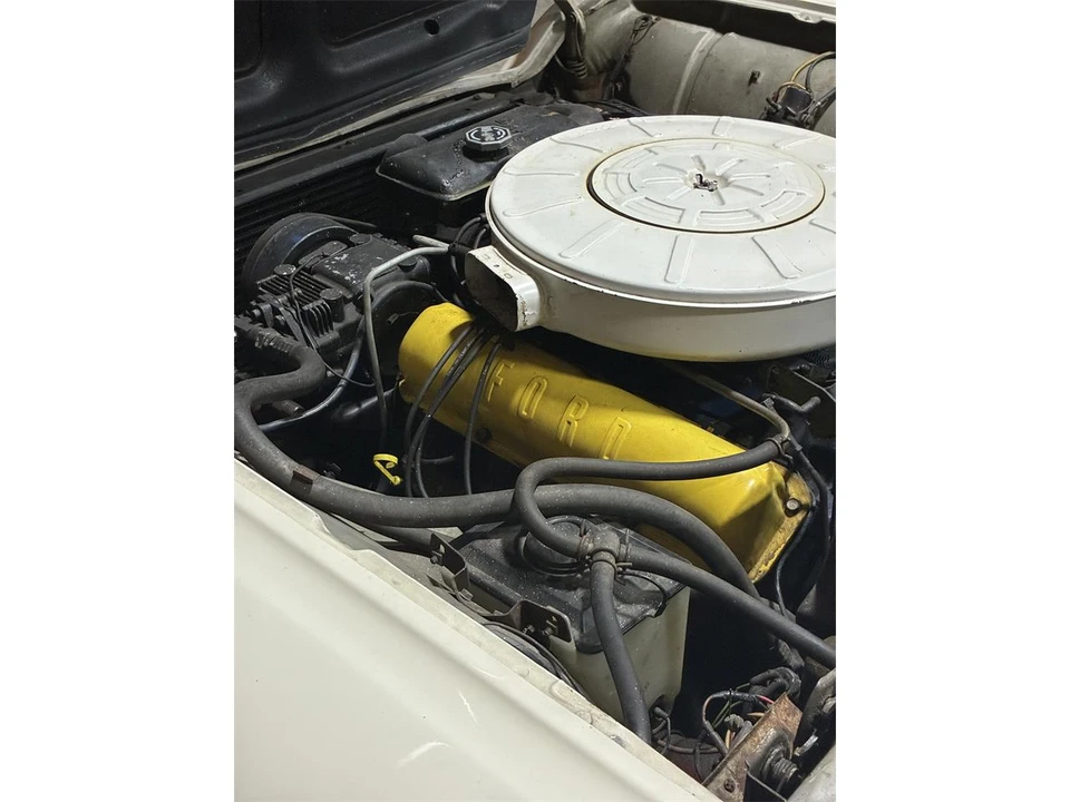 1960 Ford Thunderbird 2nd Gen - Image 10 of 14