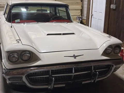1960 Ford Thunderbird