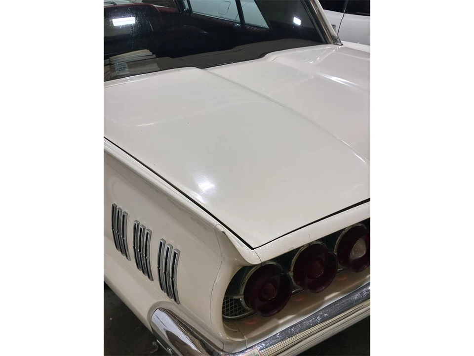 1960 Ford Thunderbird 2nd Gen - Image 2 of 14