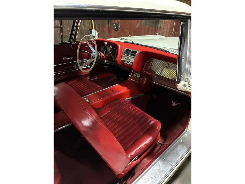 1960 Ford Thunderbird 2nd Gen - Image 13 of 14
