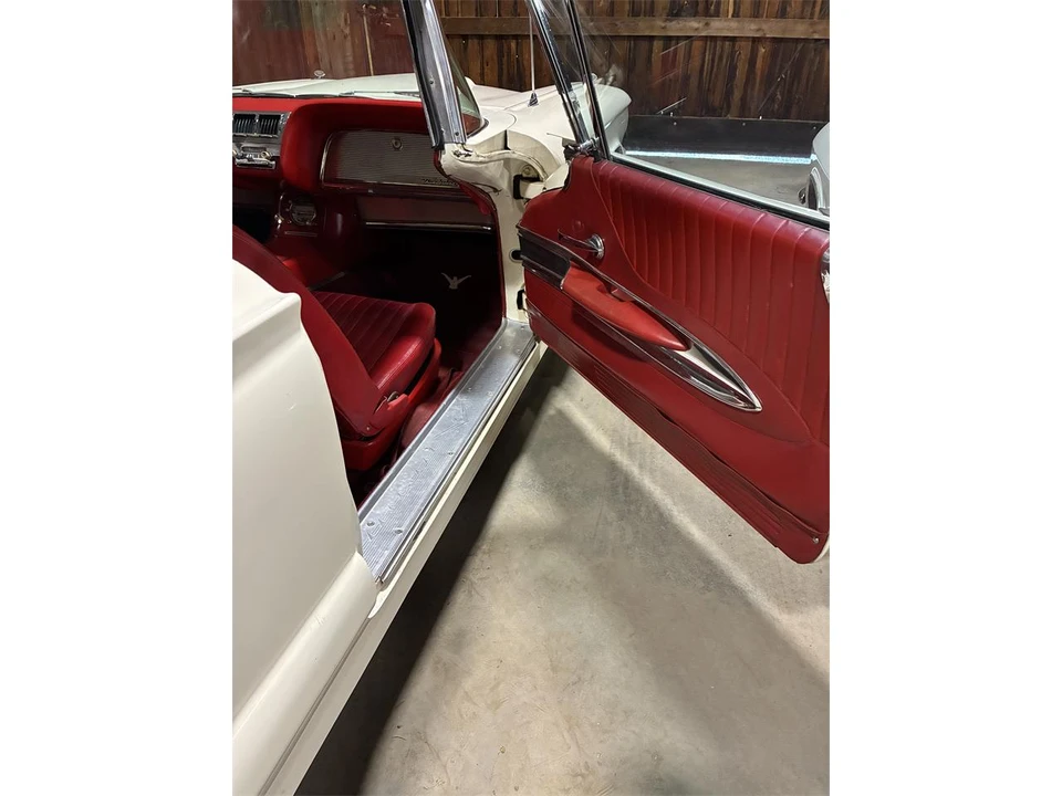 1960 Ford Thunderbird 2nd Gen - Image 14 of 14