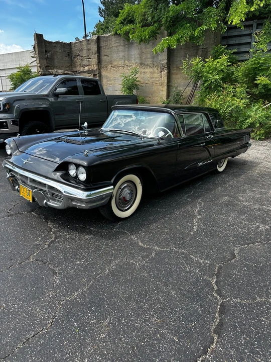 1960 Ford Thunderbird 2nd Gen - Image 2 of 11