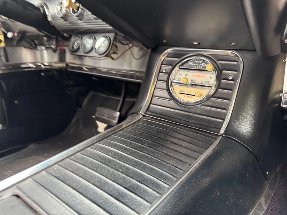 1960 Ford Thunderbird 2nd Gen - Image 17 of 31