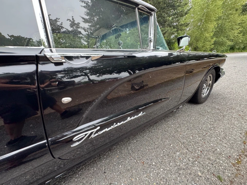 1960 Ford Thunderbird 2nd Gen - Image 13 of 31