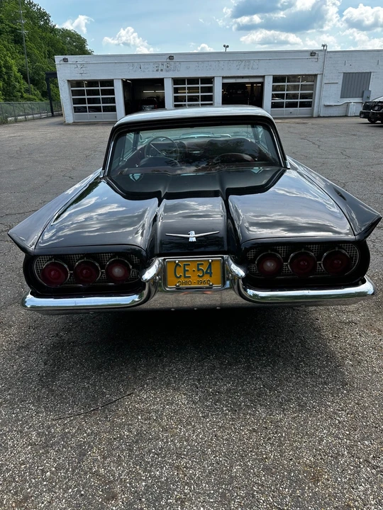1960 Ford Thunderbird 2nd Gen - Image 4 of 11