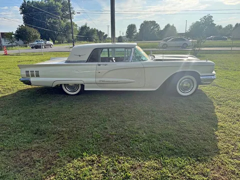 1960 Ford Thunderbird