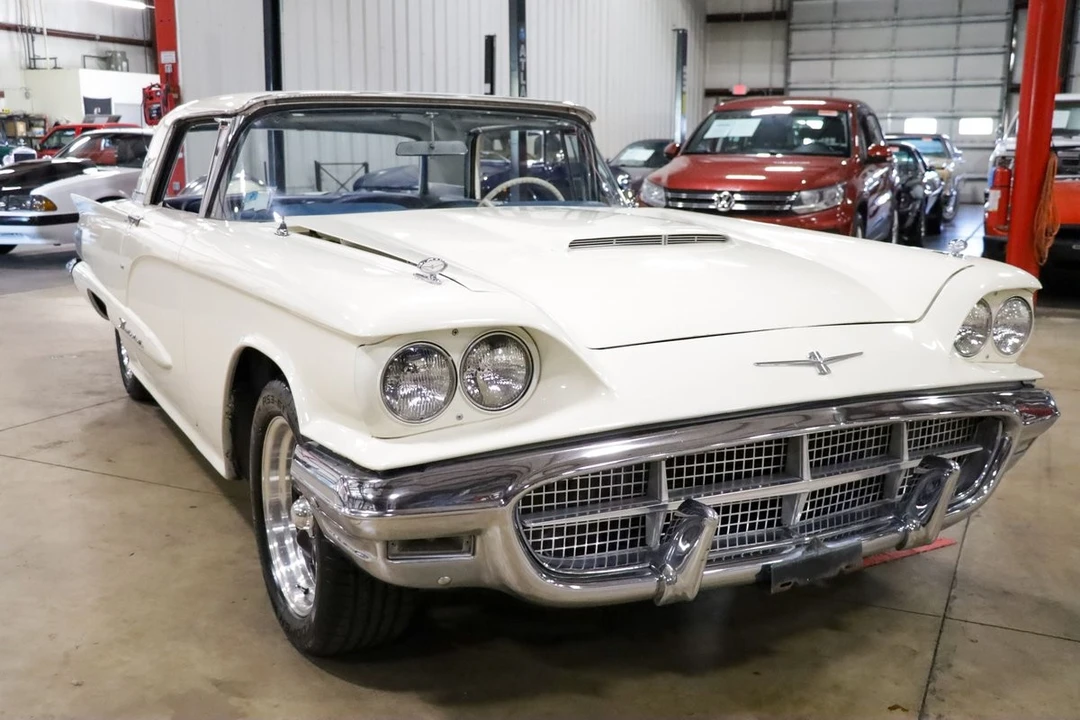 1960 Ford Thunderbird 2nd Gen - Image 11 of 12