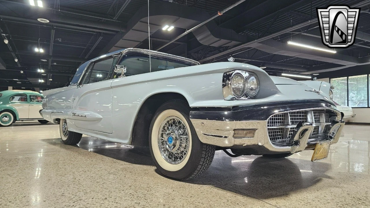 1960 Ford Thunderbird 2nd Gen - Image 7 of 12
