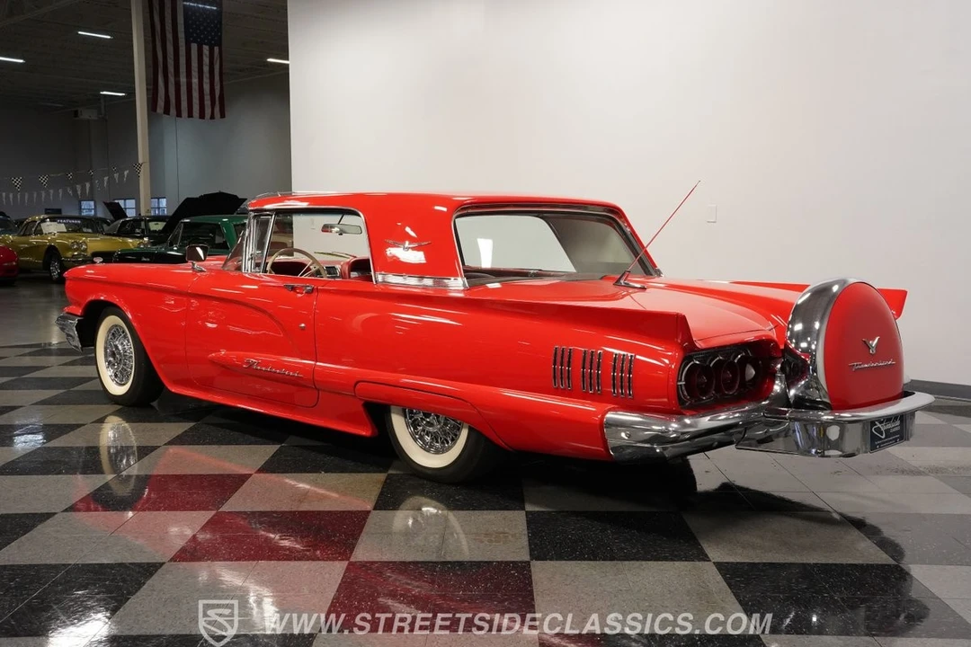 1960 Ford Thunderbird 2nd Gen - Image 10 of 12