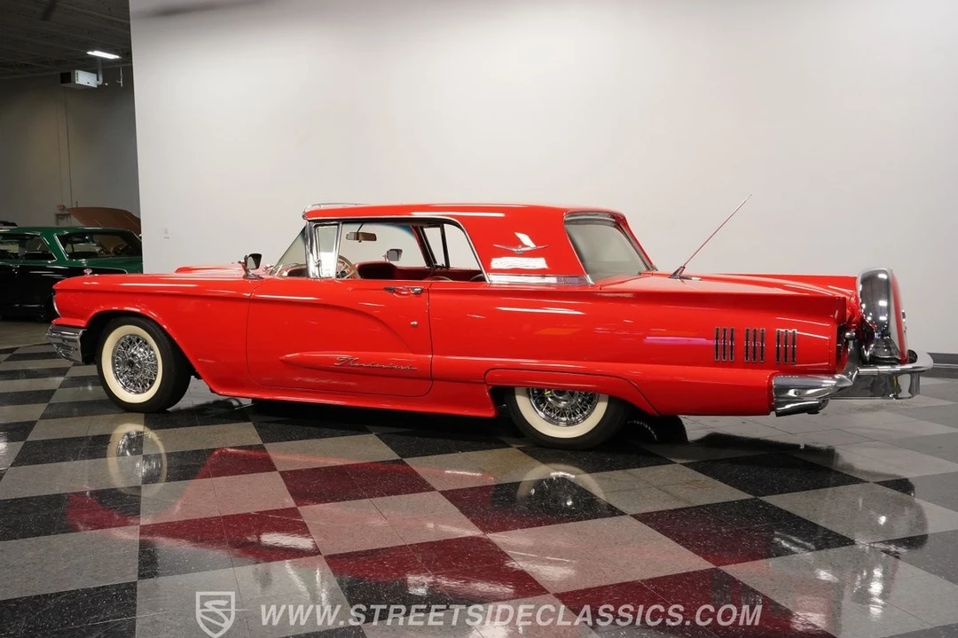 1960 Ford Thunderbird 2nd Gen - Image 9 of 12