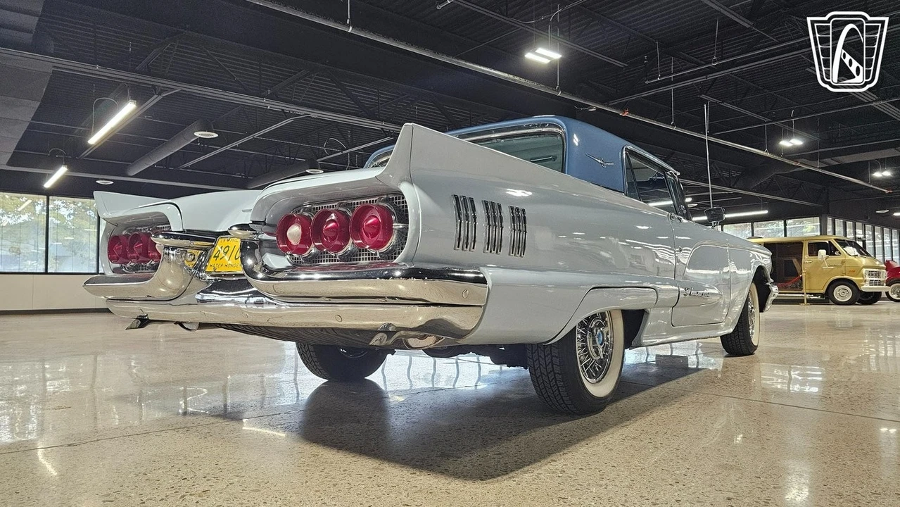 1960 Ford Thunderbird 2nd Gen - Image 14 of 21