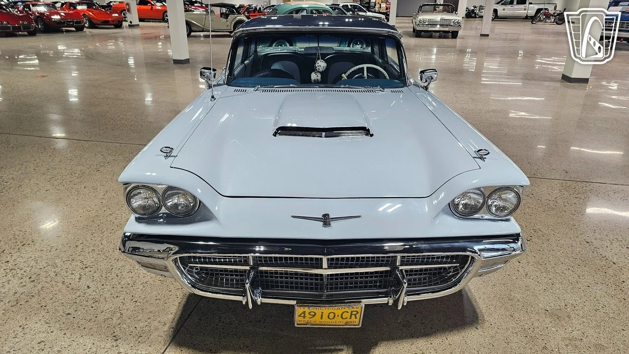 1960 Ford Thunderbird 2nd Gen - Image 18 of 21