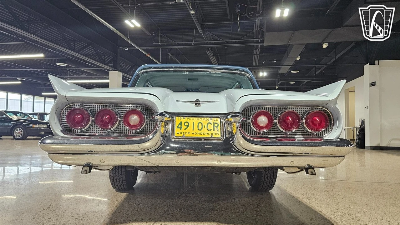1960 Ford Thunderbird 2nd Gen - Image 11 of 21