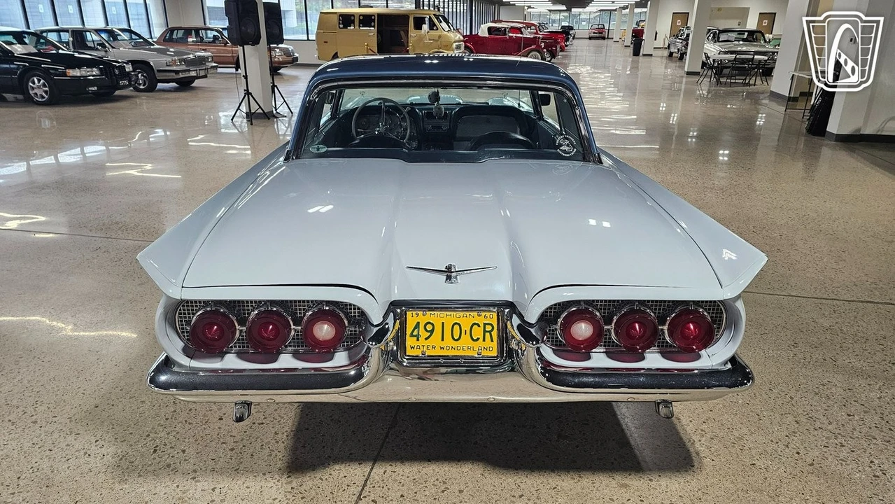 1960 Ford Thunderbird 2nd Gen - Image 10 of 21