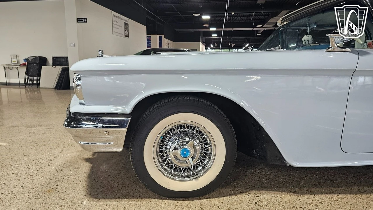 1960 Ford Thunderbird 2nd Gen - Image 21 of 21